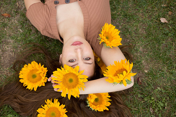 East Granby High School Senior Photographer